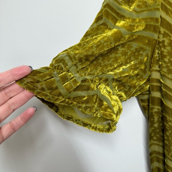 Adelyn Rae Willow Velvet Burnout Open Back Jumpsuit Size XS NWT - Picture 9 of 13